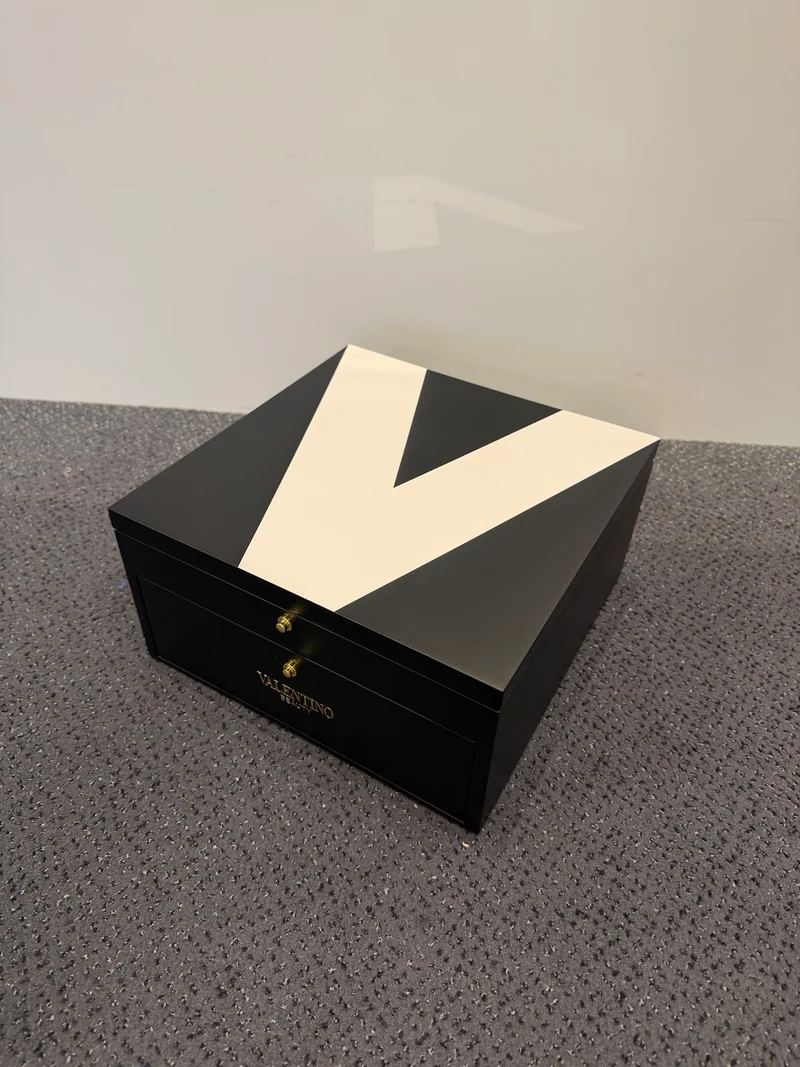 Valentino Beauty — Geurenbox, gesloten doos